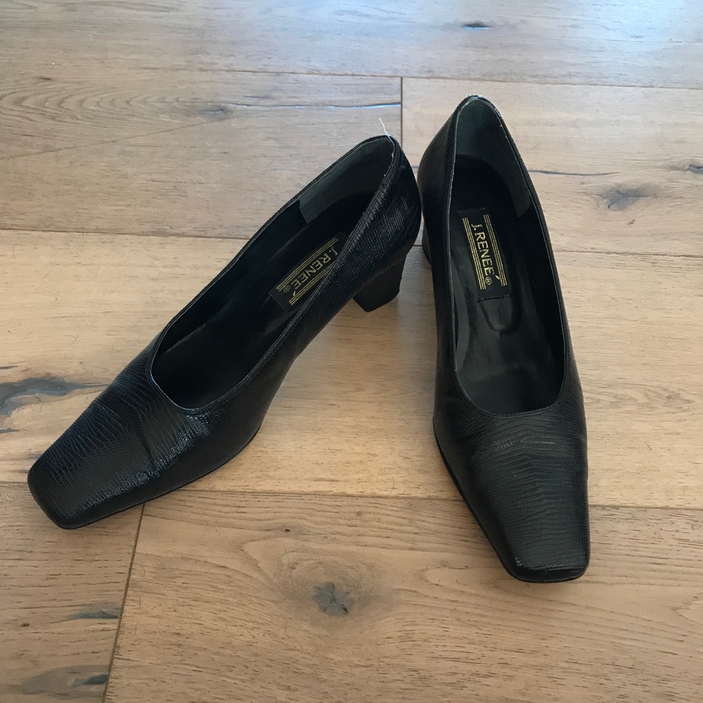 HARDLY WORN J. Renee Heels